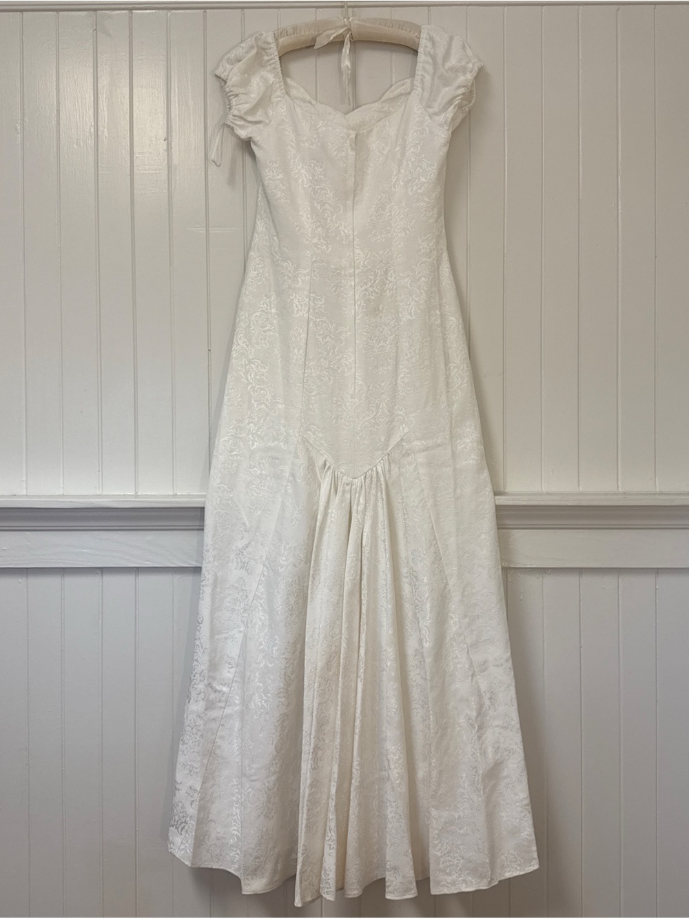 Vintage Princess Ka’iulani Hawaii Dress - Picture 6 of 8